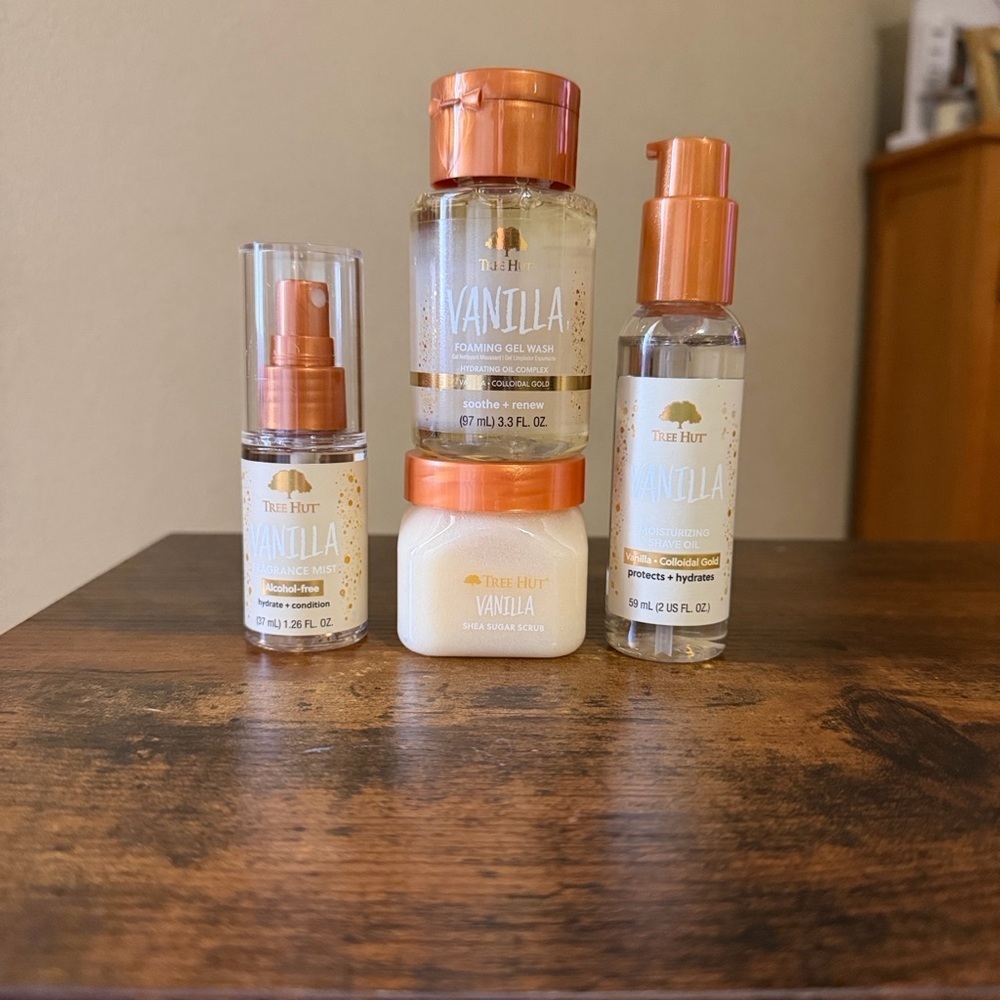 Tree Hut Vanilla Body Care Set - Picture 2 of 10